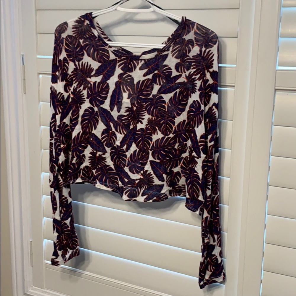 Crop top